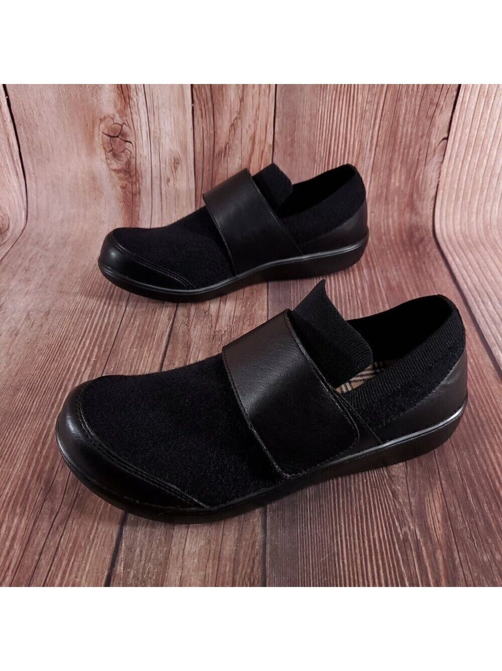 Traq by Alegria Womens Size 41 US 10.5-11 Qwik Cozy Black Slip On Walking Shoes